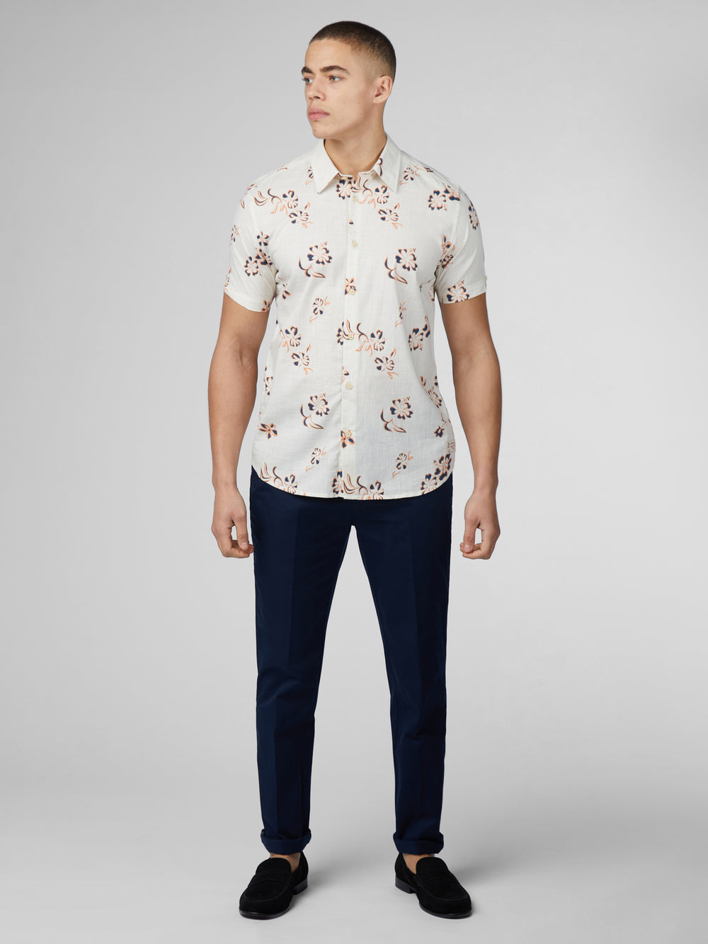 Ben Sherman Signature Linear Floral Ingek Fehér | 241-MGDHAC